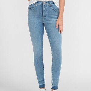Express High Waisted 4-Way Hyper Stretch Skinny Jean Sz 2R